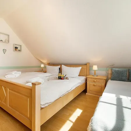 Strandferienwohnung Trixi Daire Zingst